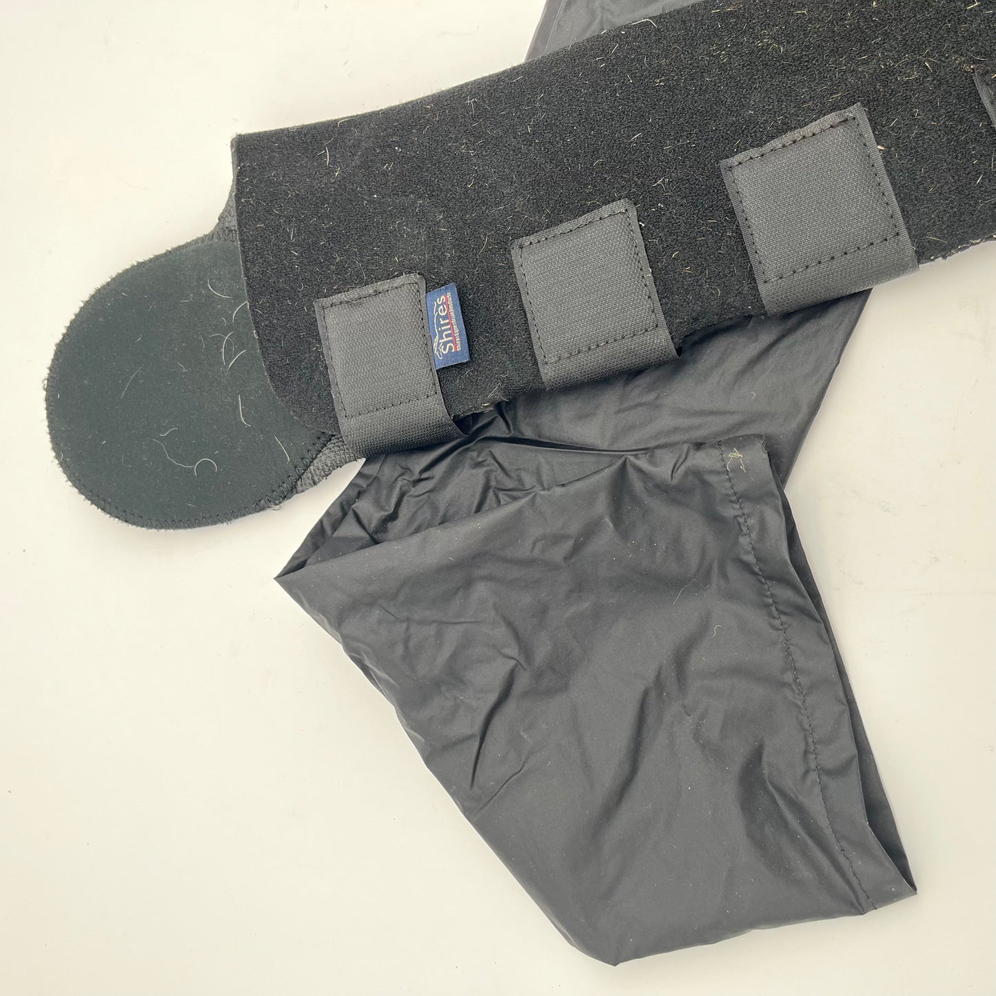 Shires Black Tail Guard with Tail Bag Attached