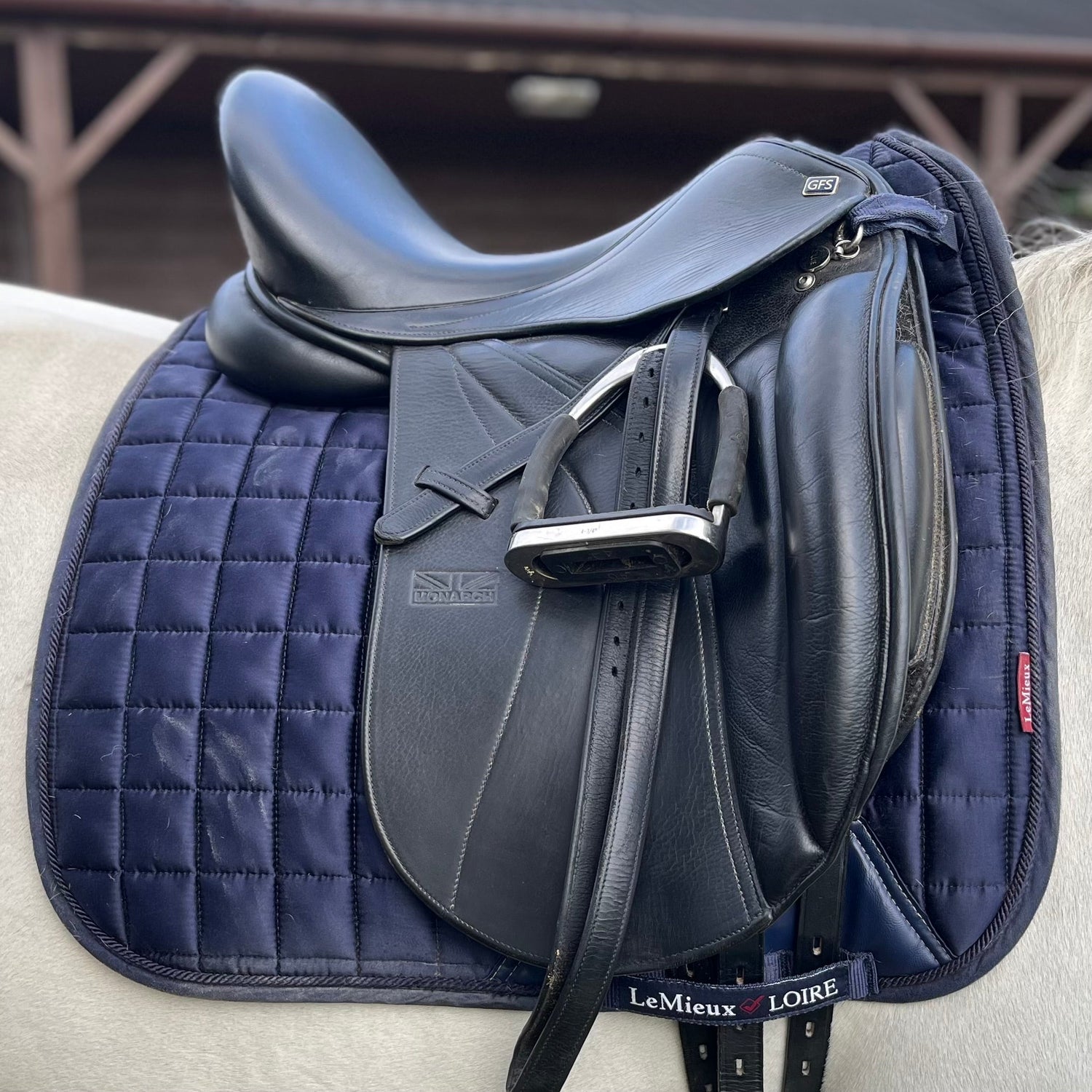 Saddle pads