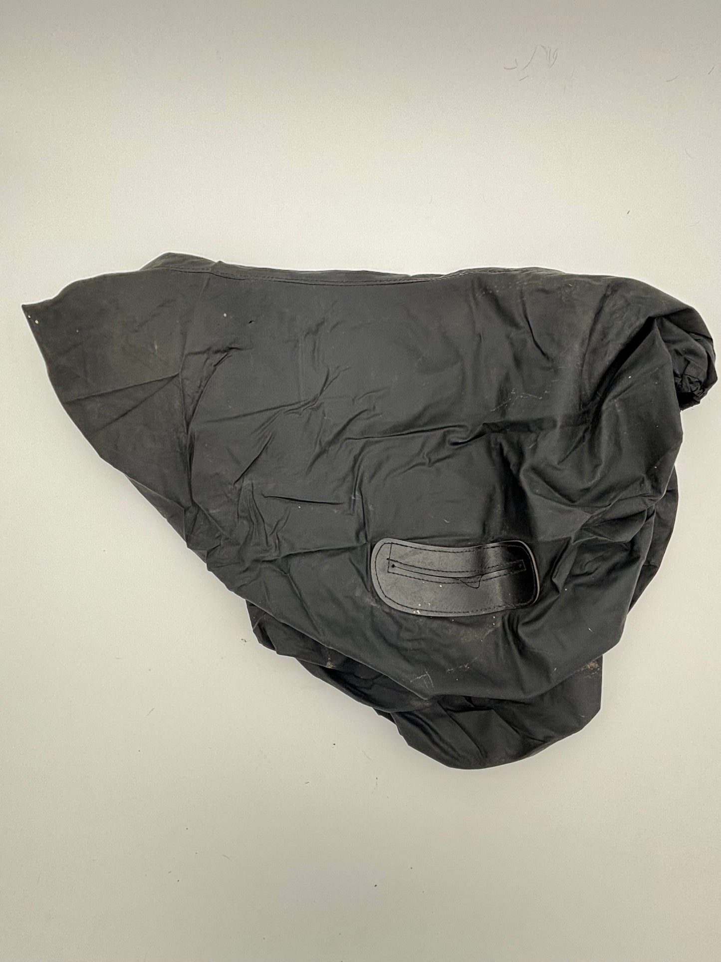 Black Saddle Cover with Stirrup Leather Slits