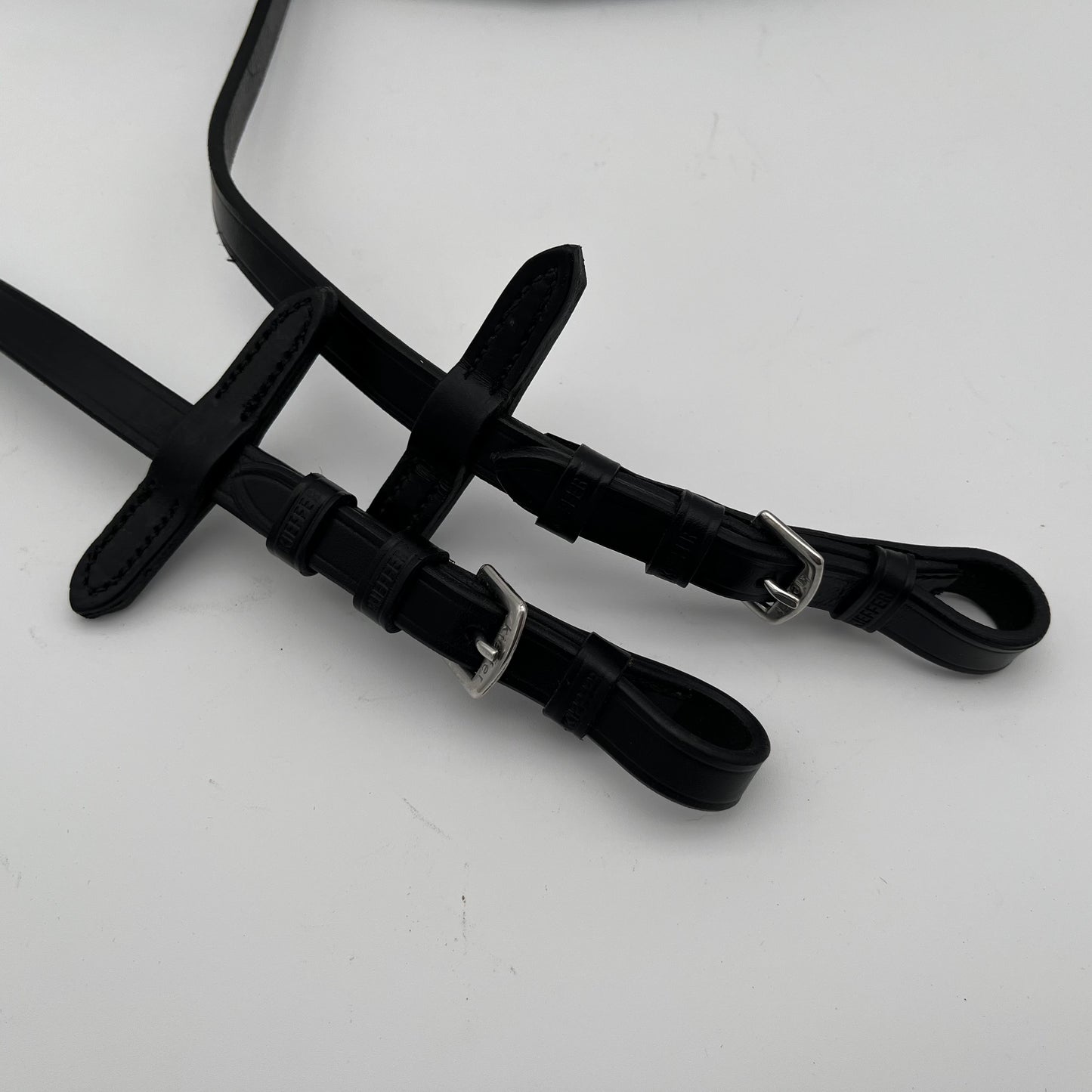 Kieffer Full Black Material Reins with Stops