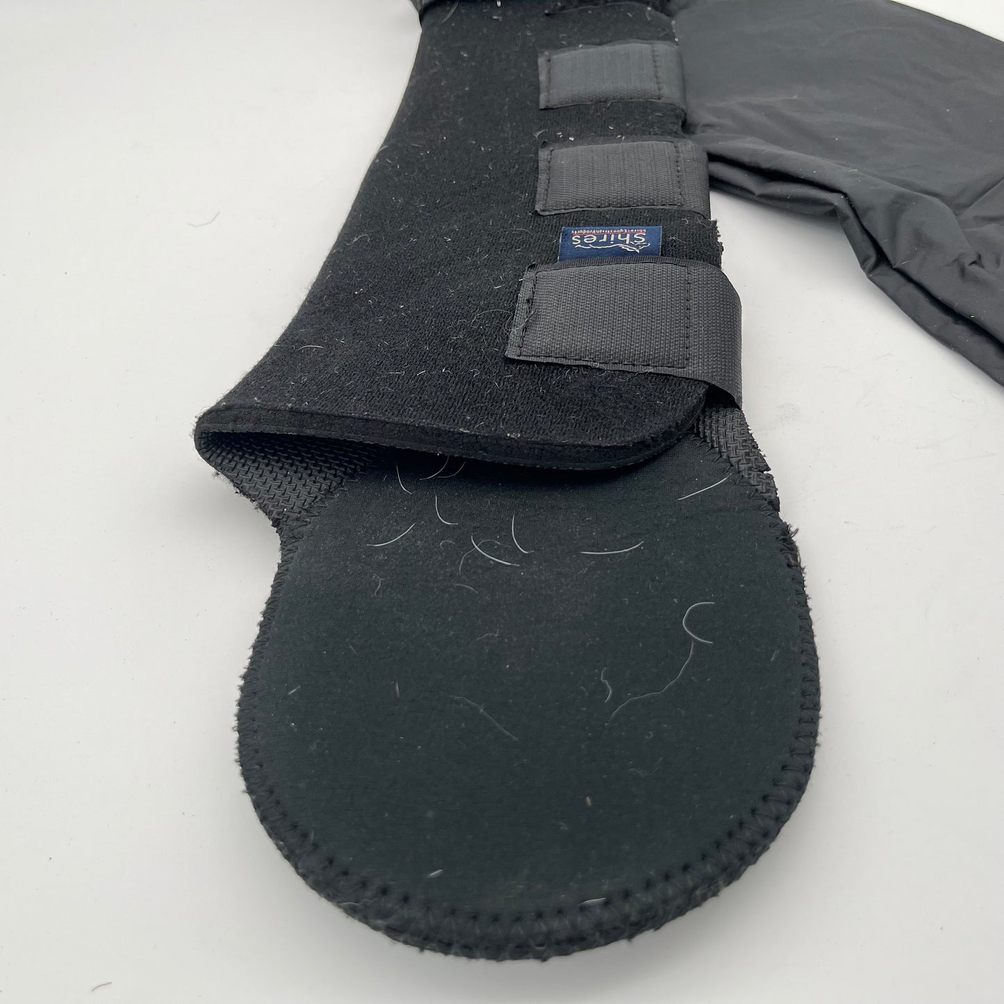 Shires Black Tail Guard with Tail Bag Attached